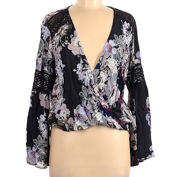 🩶🖤💜 Lovestitch Whimsygoth Floral Blouse 💜🖤🩶 - Picture 1 of 3